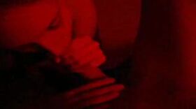Un couple amateur dans une contribution video