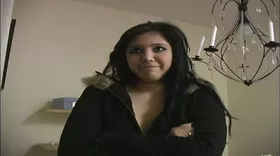 Sextape of a brunette who loves big cocks