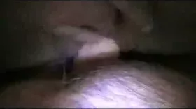 Un gode dans la chatte et une bite dans le cul
