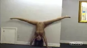 Une sportive toute nue