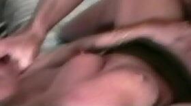 Elle goûte enfin la bite de Rocco