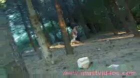 Surpris par un voyeur